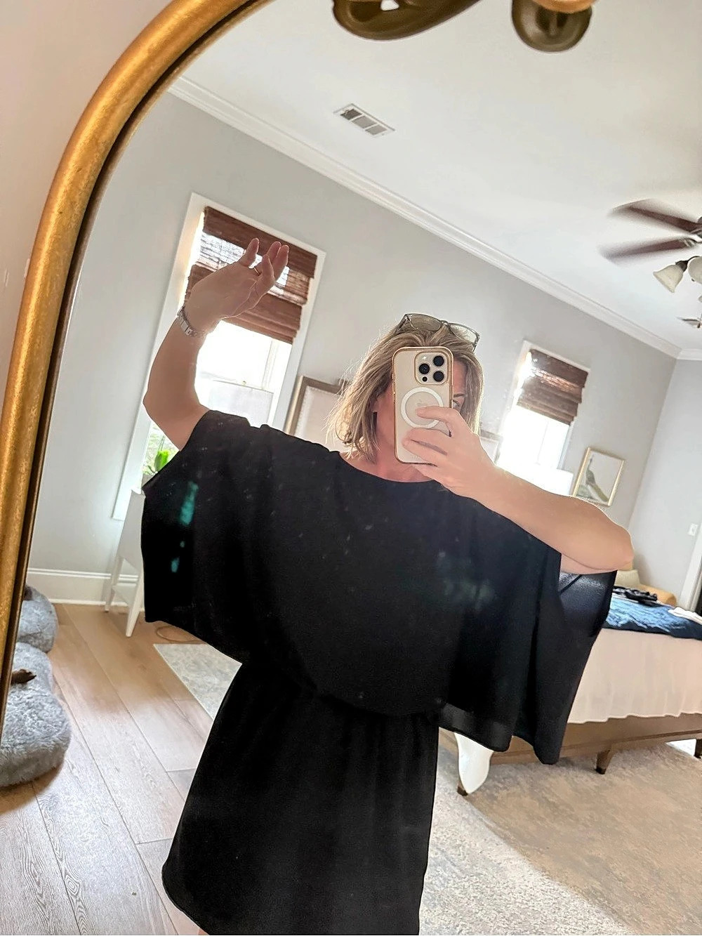the impeccable pig Black Mini Dress Size Large Like New
